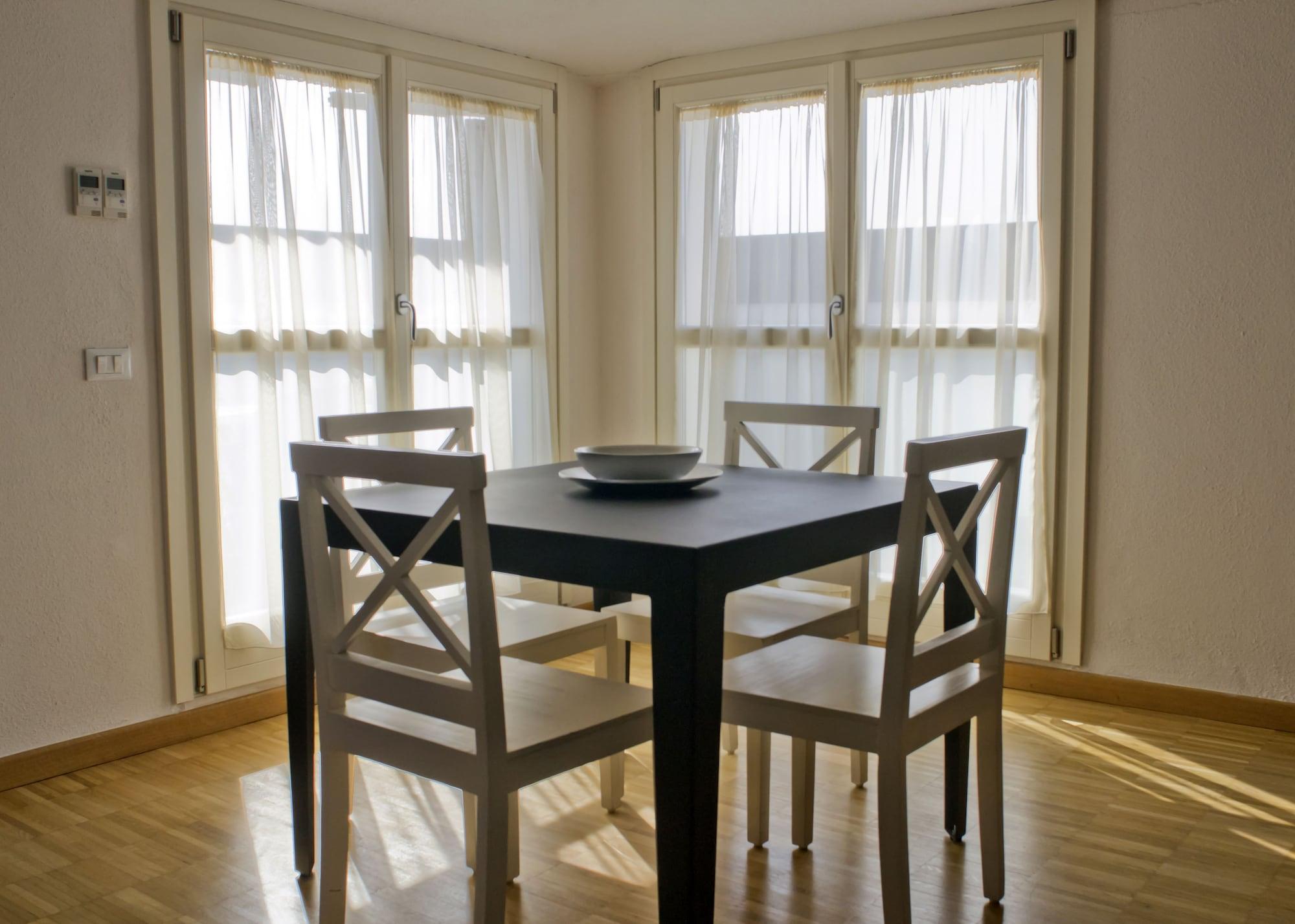 Vialeromadodici Rooms&apartments Affittacamere 3*