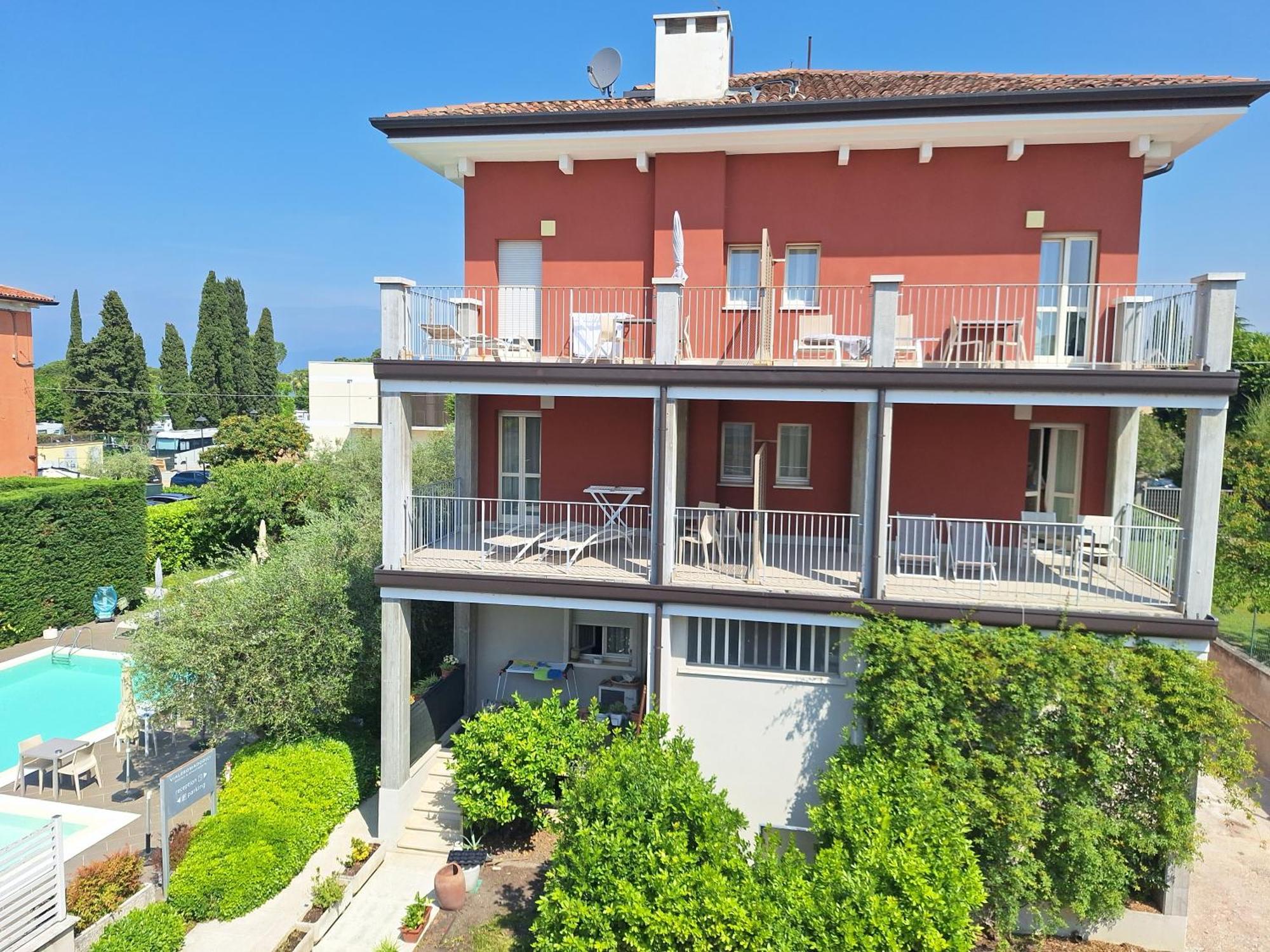 Vialeromadodici Rooms&apartments Lazise