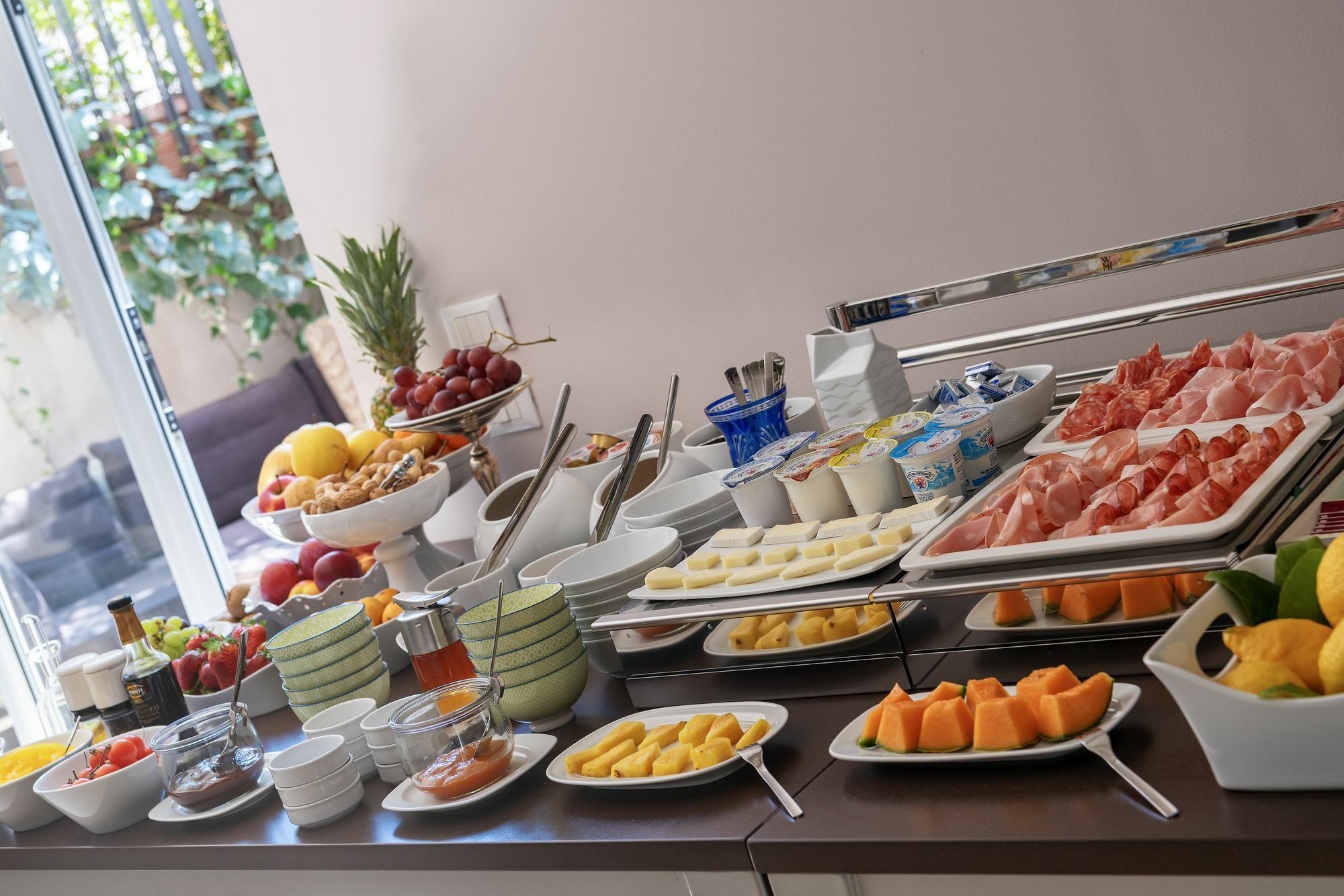 Vialeromadodici Rooms&apartments Affittacamere