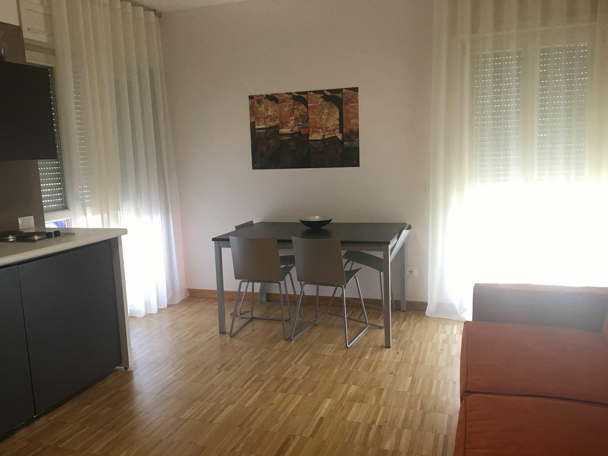 Guest house Vialeromadodici & 3*